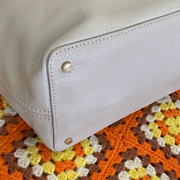 Kate Spade New York Large Taupe and Black Leather Tote with Wallet - Picture 8 of 16